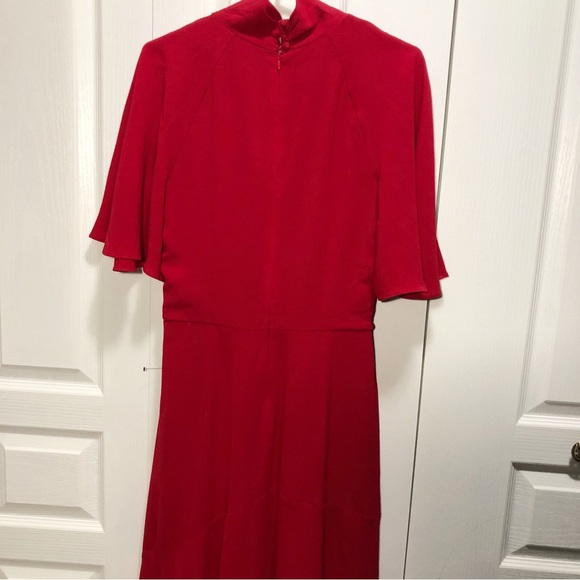 🆕 Elegant Maggy London Cranberry Midi Dress Twist Neckline size 12 - Picture 3 of 10